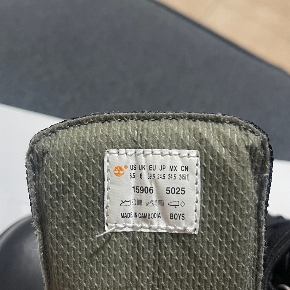 Timberland Boys' Black and Olive Shoes